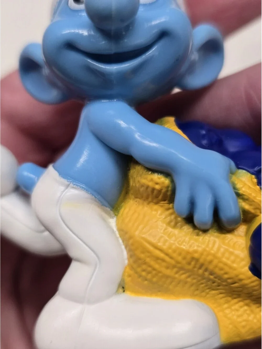 2011 Peyo VANITY & GREEDY Smurf Action Figure - McDonald’s Meal Toy